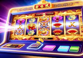 Mobile slot guide layout on 7u77 with clean Android-friendly navigation
